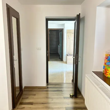 Mica Casuta * Jurilovca